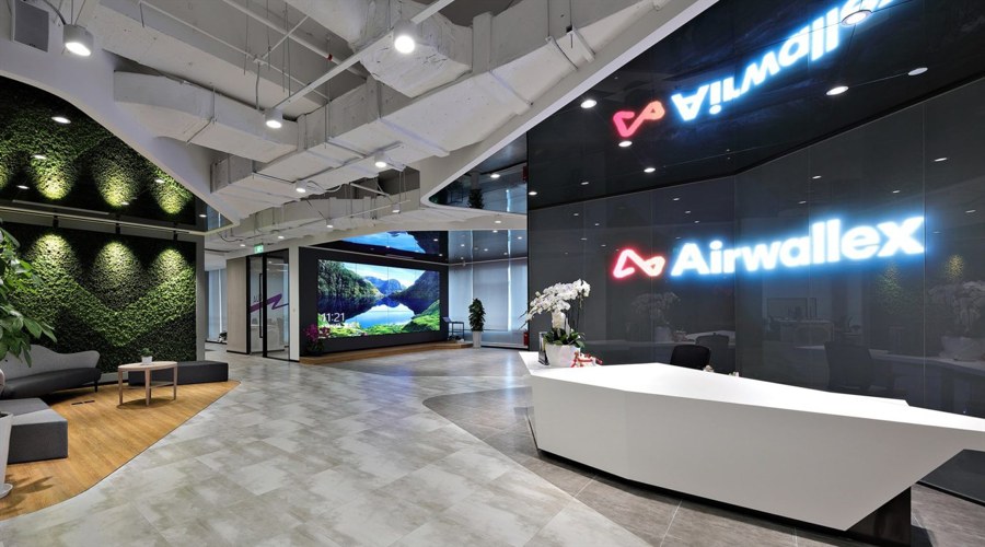 blackbird-boards-airwallex-rocket-with-$60m-agreement